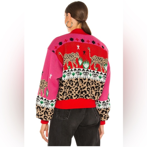 Hayley Menzies Bomber jacket in leopardess pink 🐆 - Picture 4 of 8